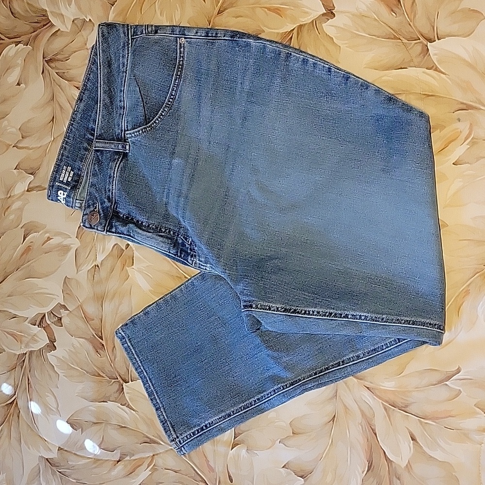 Lee Mid Rise Straight Leg Jeans 24WP